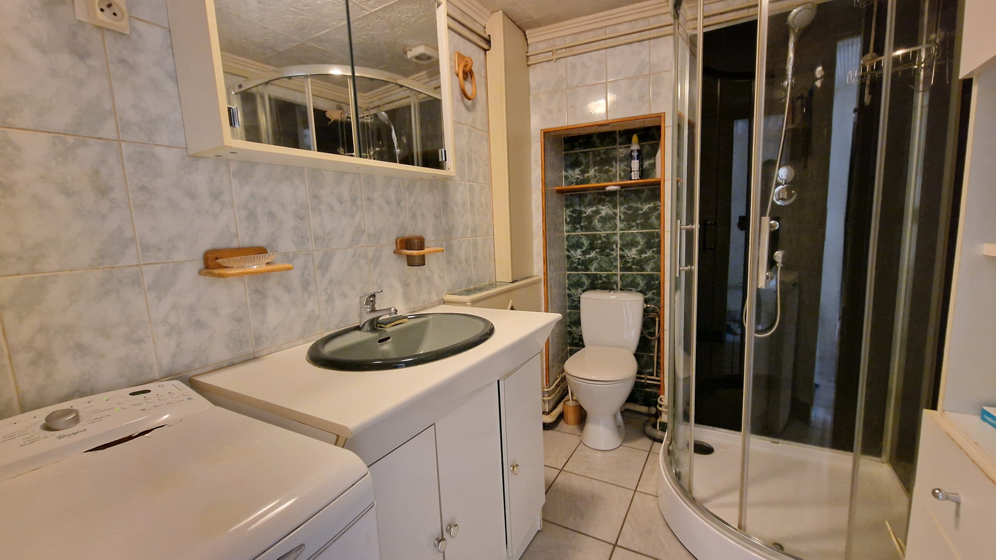Photo 3
